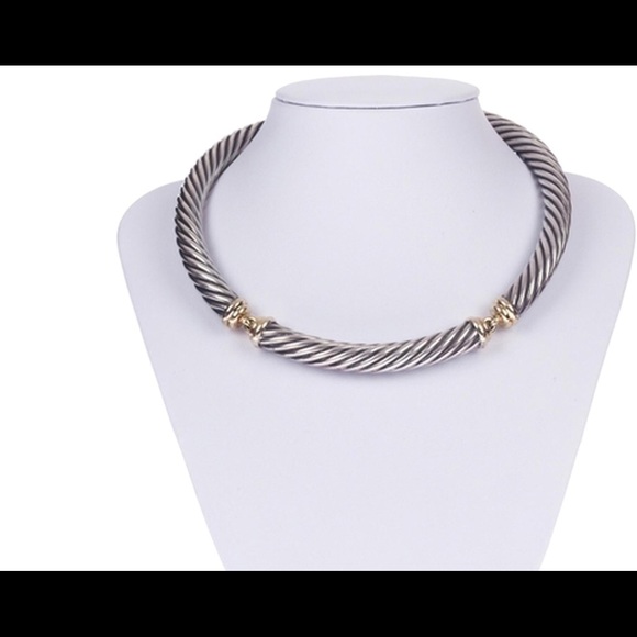 David Yurman gorgeous two tone classic choker. - Picture 3 of 8
